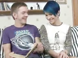 Fucking His Clute Blue Haired Teen Girlfriend